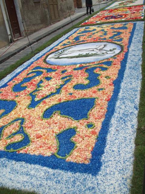 Infiorata 2011 Santo Stefano di Camastra 016.JPG